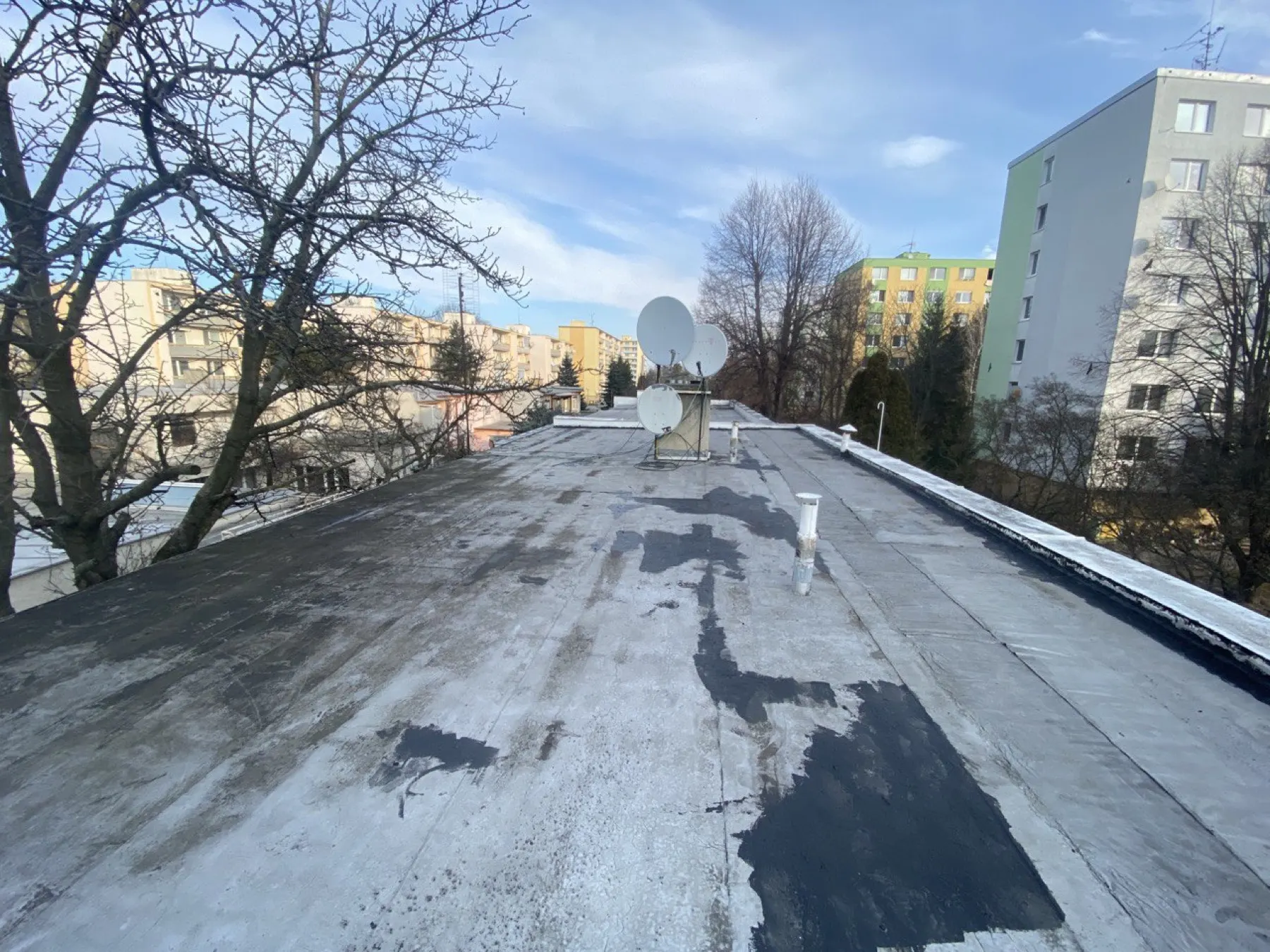 Piešťany, House – Flat roof waterproofing repair — Before renovation