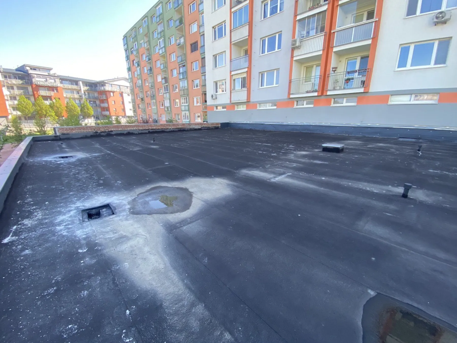 Pezinok, Apartment building – Flat roof waterproofing repair — Before renovation